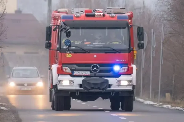 Tragiczny pożar w Nisku: zginęło dwóch strażaków. Cała Polska oddała im hołd
