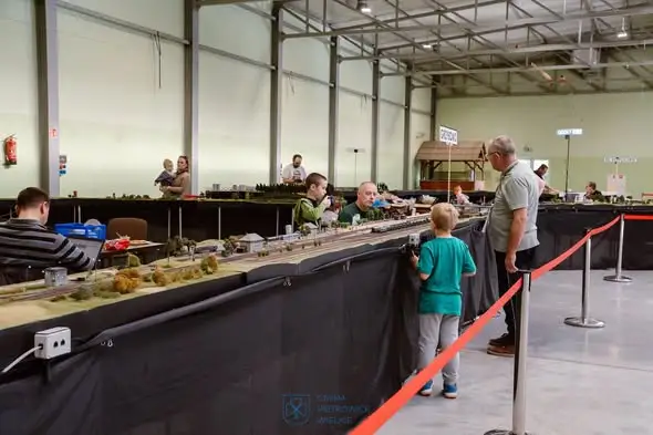 Miniaturowy świat kolei w Pietrowicach Wielkich – drugi dzień wystawy „Cugiem po glajzach”