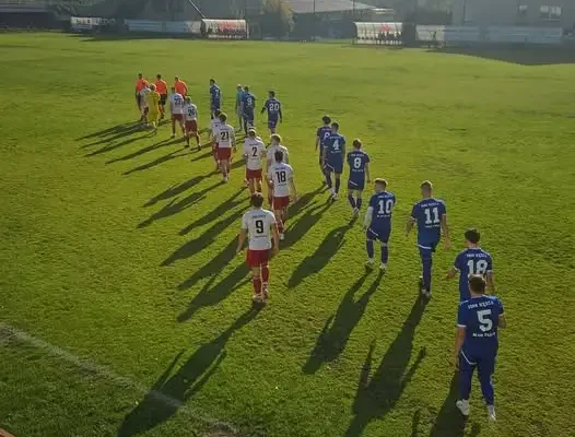 LKS Nedza przegrywa z Unią Turza II 0:3 – czerwona kartka i walka w osłabieniu