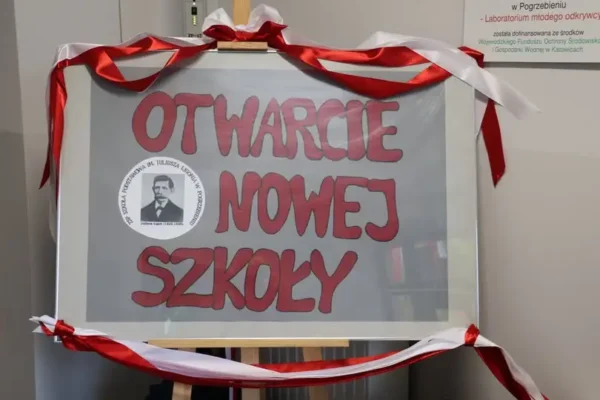 Pogrzebień: nowa szkoła i Zielona Pracownia oficjalnie otwarte