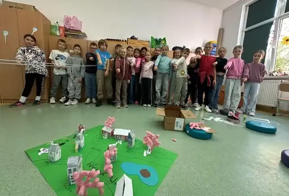 Uczniowie z Rudnika przenieśli się do świata „Dzieci z Bullerbyn”