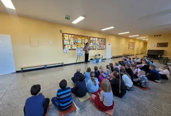 Warsztaty o energii wodnej dla najmłodszych uczniów