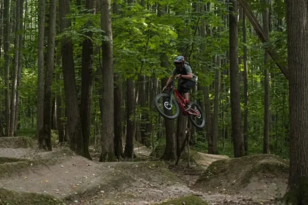 Nowy singletrack w Samborowicach — pierwsza taka trasa w Euroregionie Silesia